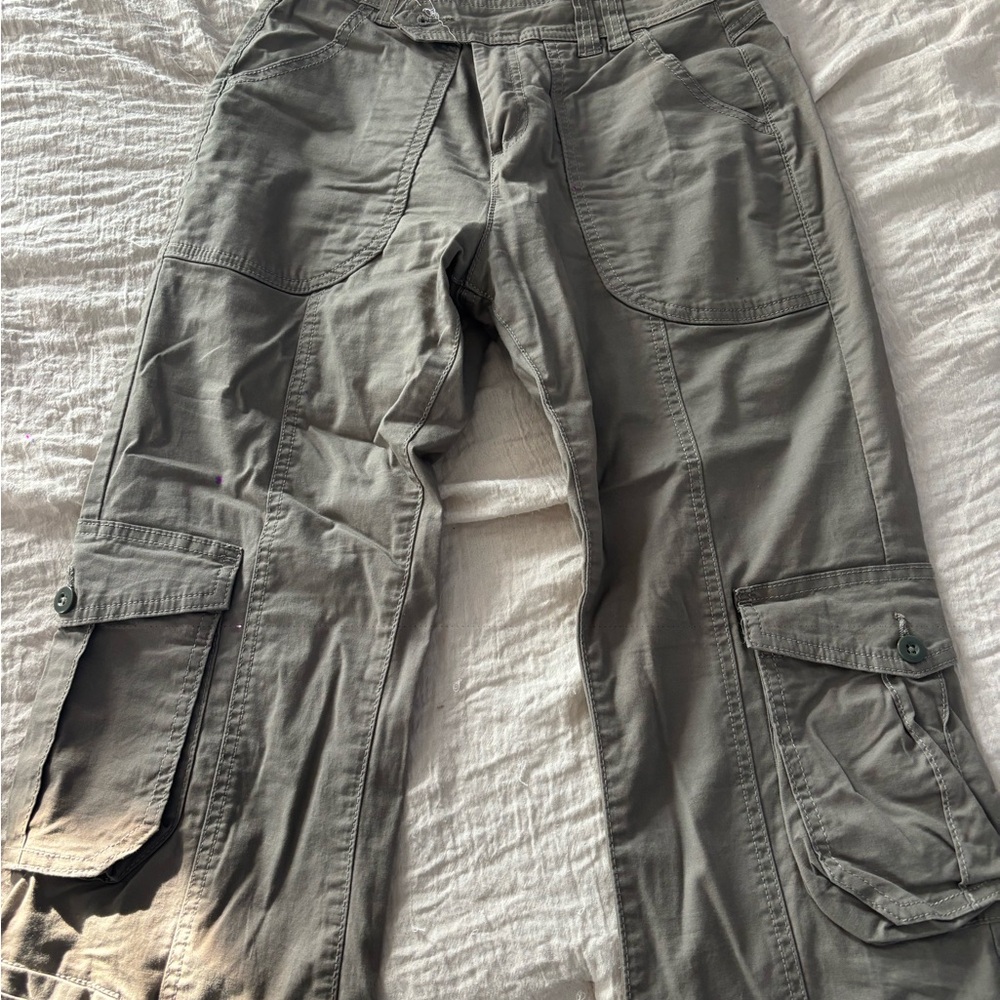 Womens Cargo Pants - Gray/Green